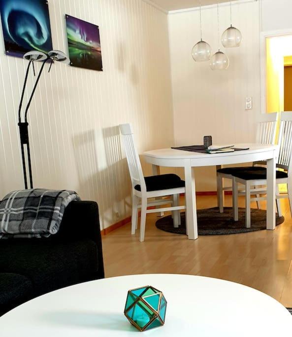 Spacious Apartment On Kvaloya Kvaloysletta Экстерьер фото